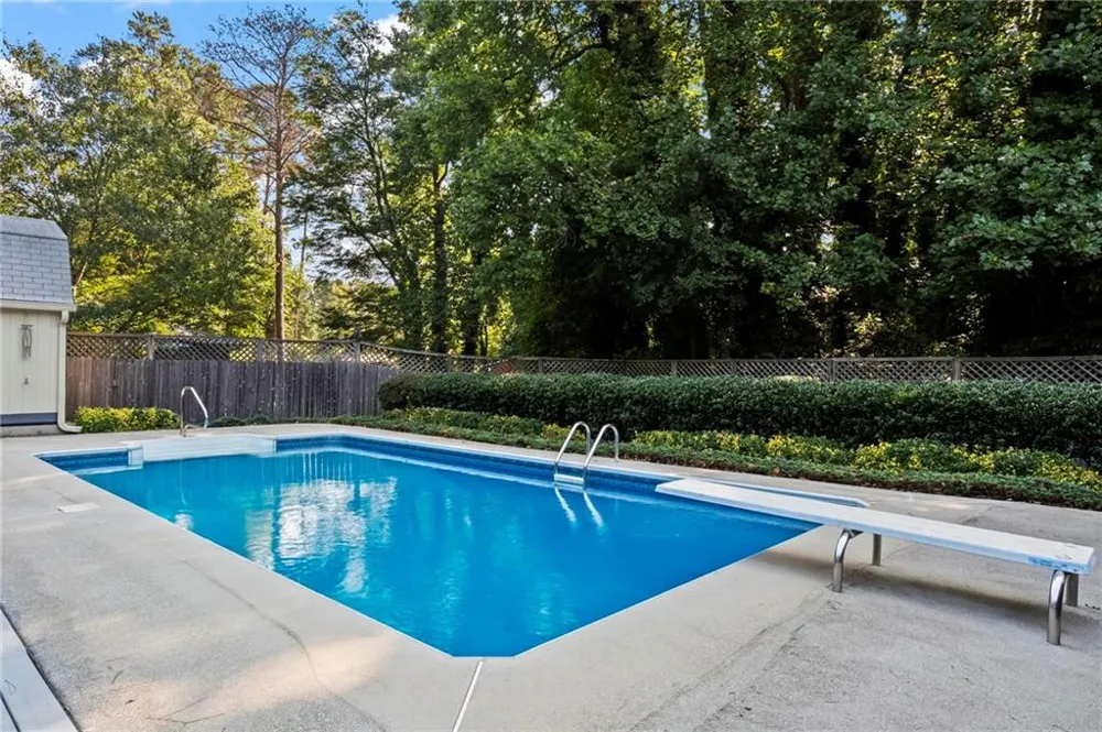 3361 Pawnee Trail SW Marietta, GA 30060