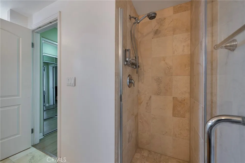 1515 Grismer Burbank, CA 91504