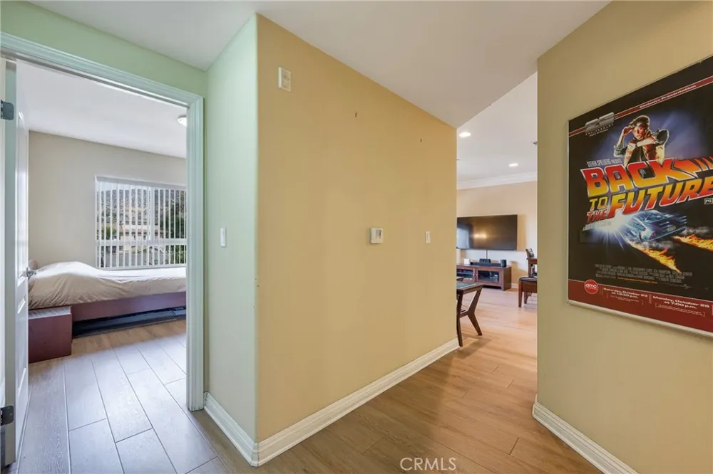 1515 Grismer Burbank, CA 91504