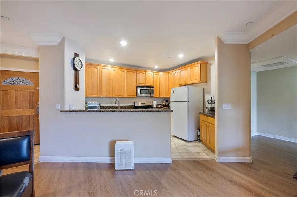 1515 Grismer Burbank, CA 91504