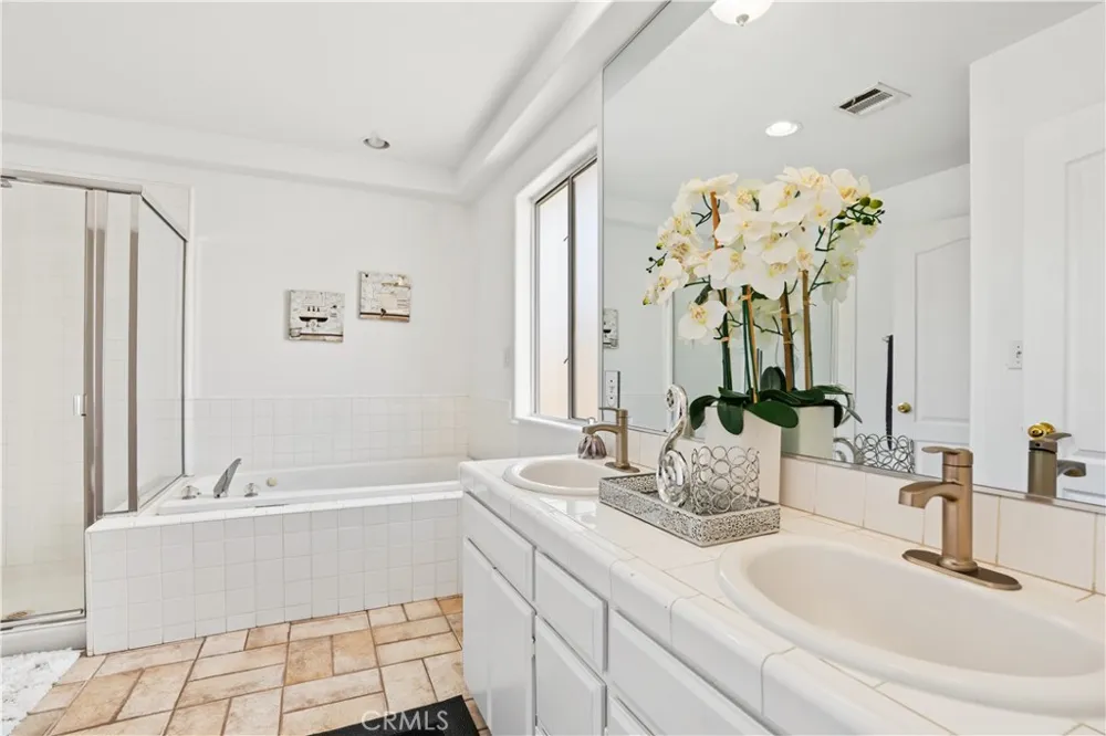 18334 Keswick St. Reseda, CA 91335