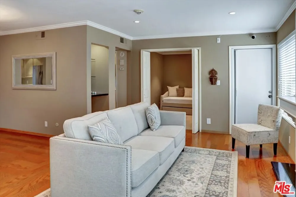 4845 Maytime Lane Culver City, CA 90230