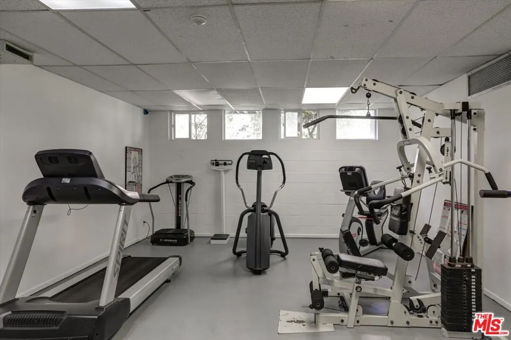 4845 Maytime Lane Culver City, CA 90230