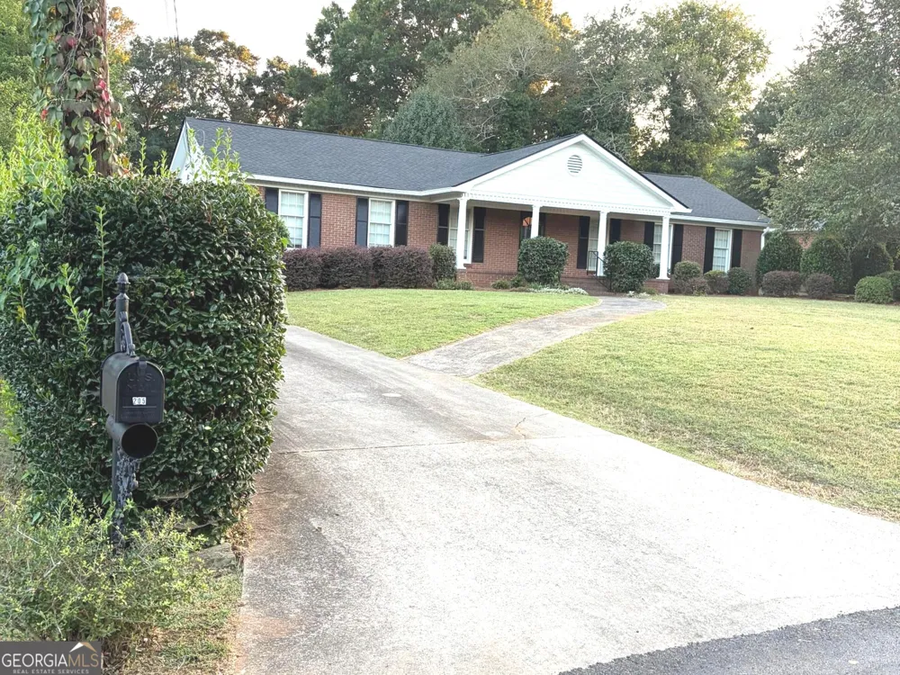 205 Maplewood DR SE Rome, GA 30161