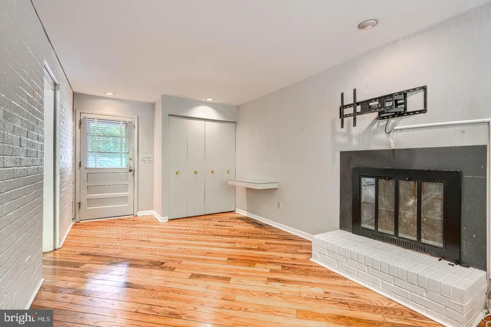 3204 TIMBERFIELD LANE Pikesville, MD 21208