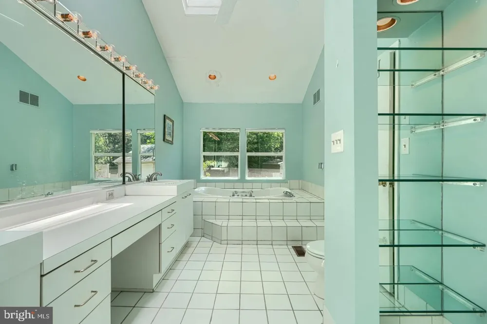 3204 TIMBERFIELD LANE Pikesville, MD 21208