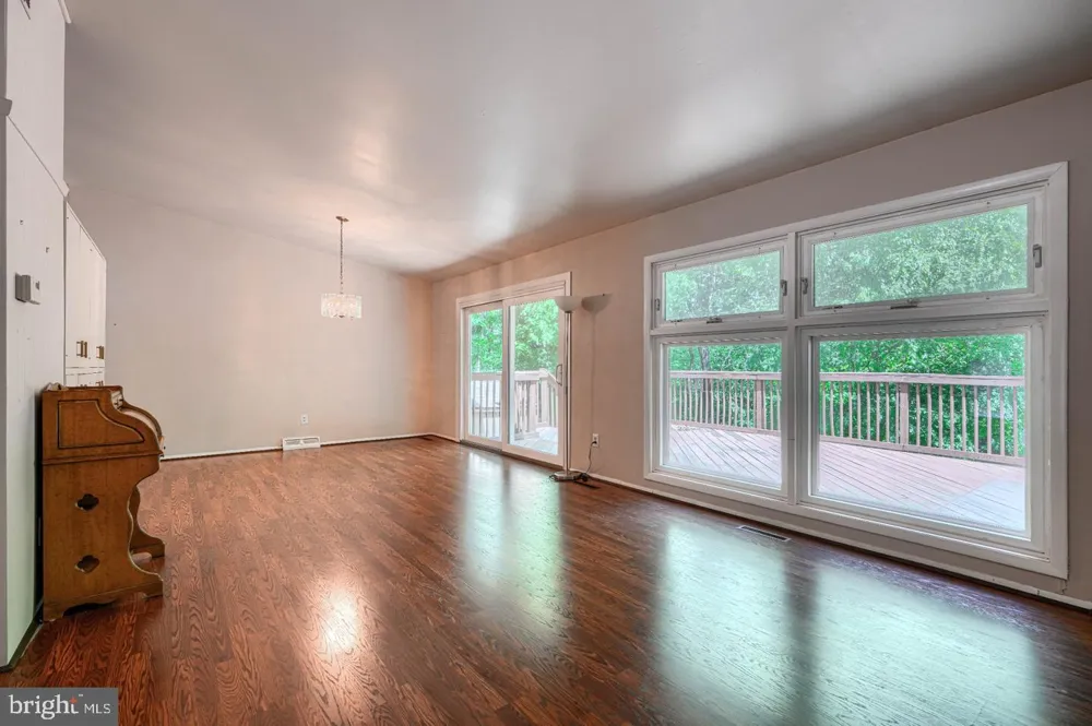 3204 TIMBERFIELD LANE Pikesville, MD 21208