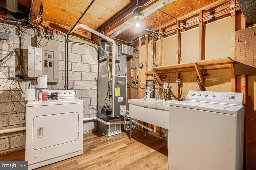 3204 TIMBERFIELD LANE Pikesville, MD 21208
