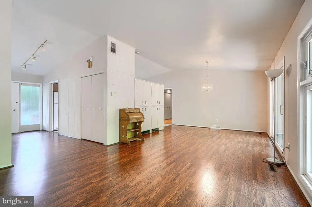 3204 TIMBERFIELD LANE Pikesville, MD 21208