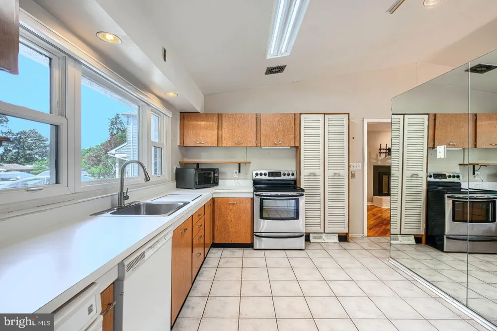 3204 TIMBERFIELD LANE Pikesville, MD 21208