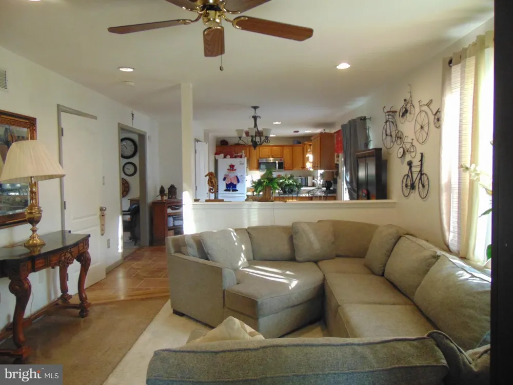 310 E 3RD AVENUE E Runnemede, NJ 08078