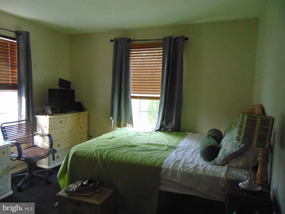 310 E 3RD AVENUE E Runnemede, NJ 08078