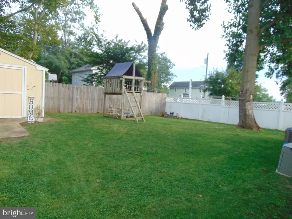 310 E 3RD AVENUE E Runnemede, NJ 08078