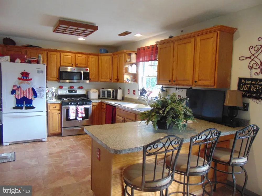 310 E 3RD AVENUE E Runnemede, NJ 08078