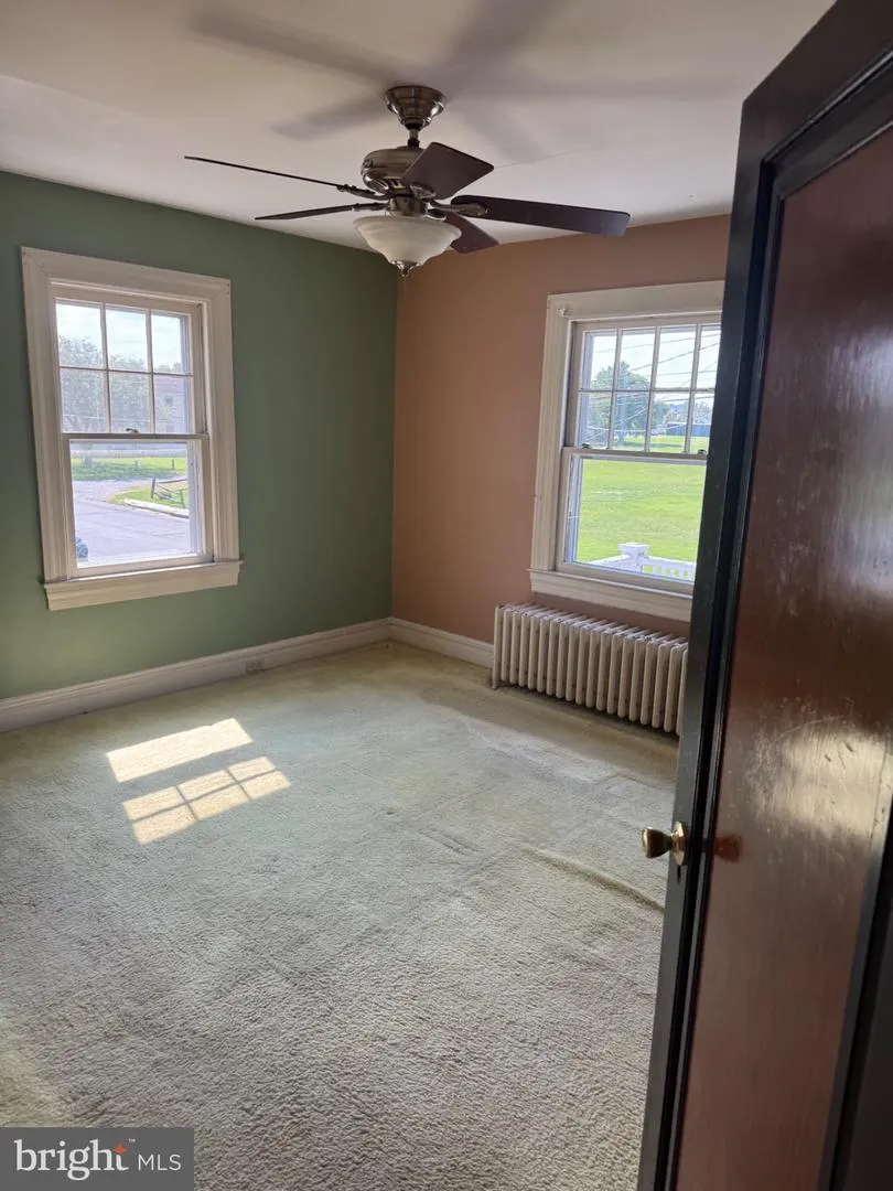 602 ROSLYN AVENUE Cambridge, MD 21613