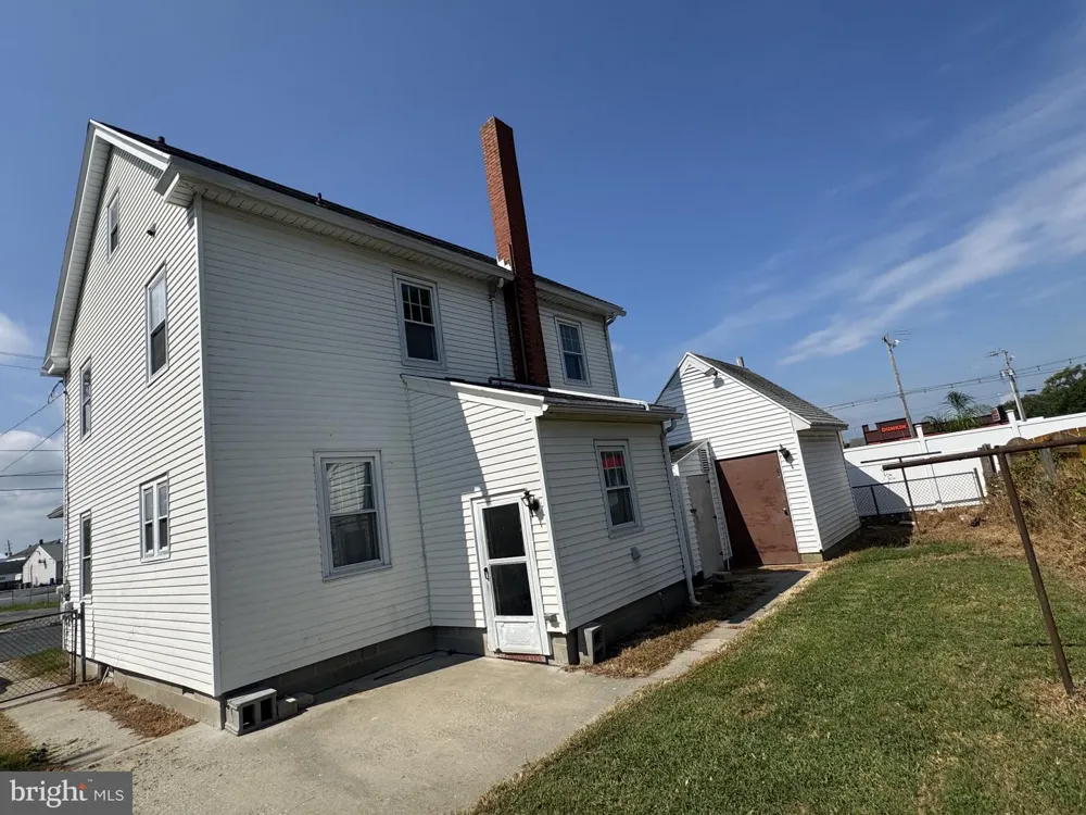 602 ROSLYN AVENUE Cambridge, MD 21613