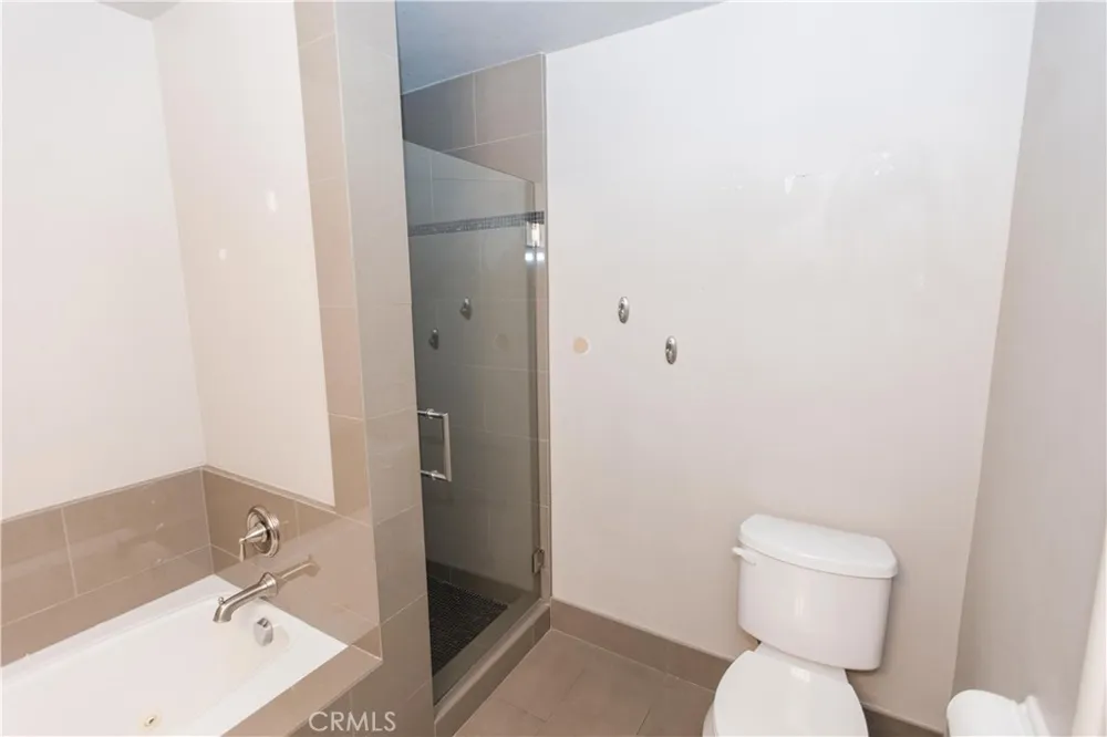 3522 E Redlands Fresno, CA 93726