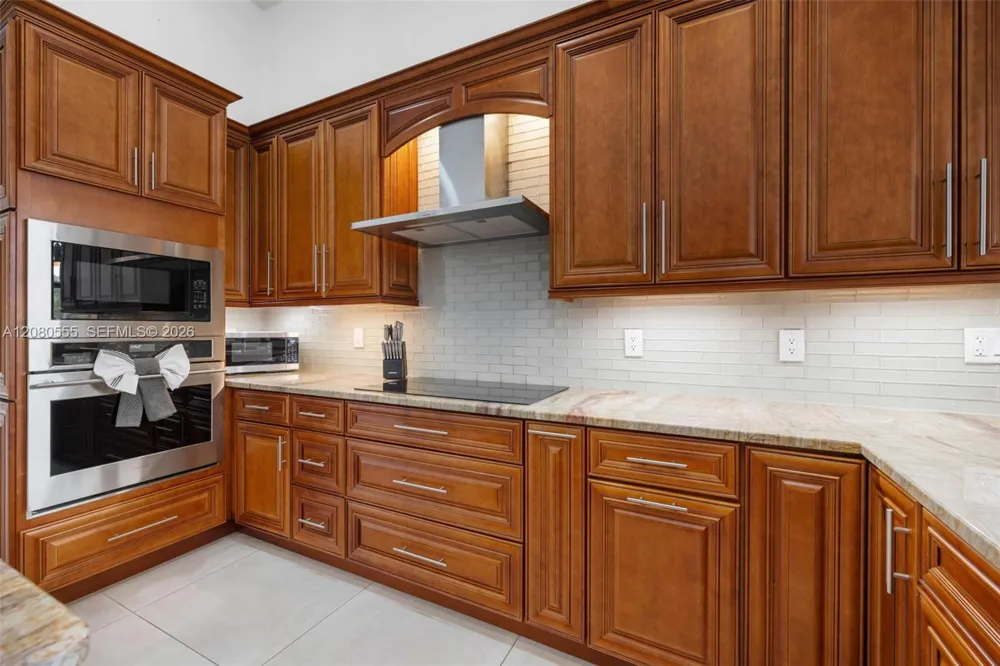 11613 NW 5th St Plantation, FL 33325