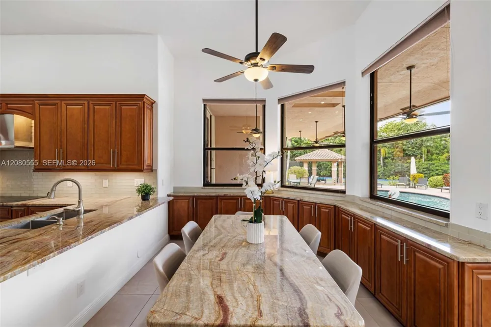 11613 NW 5th St Plantation, FL 33325