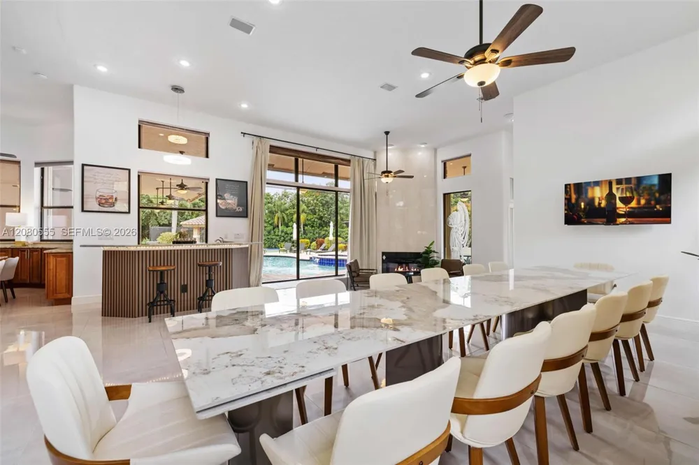 11613 NW 5th St Plantation, FL 33325