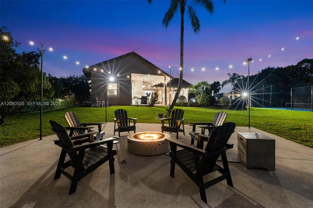 11613 NW 5th St Plantation, FL 33325