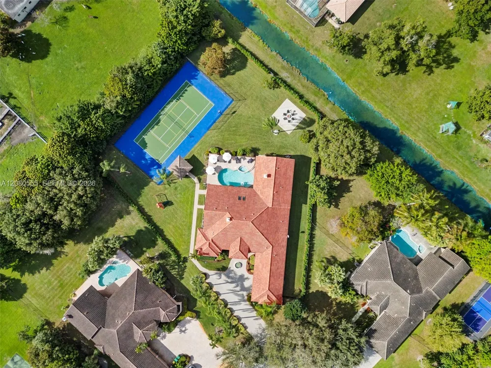 11613 NW 5th St Plantation, FL 33325