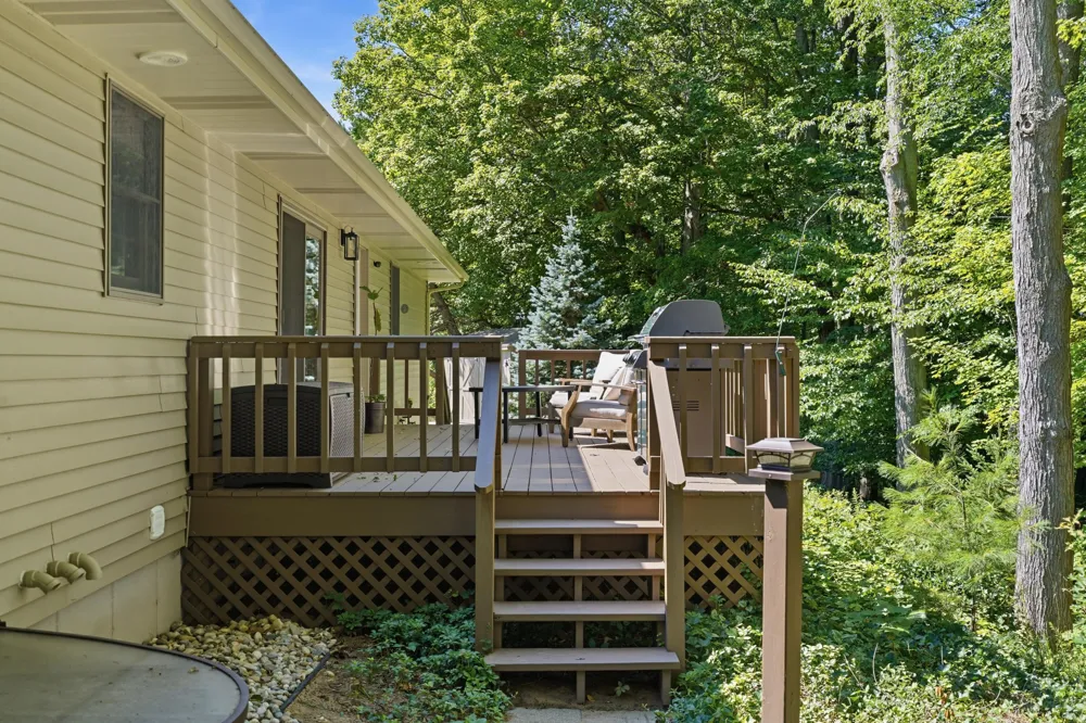 70070 2nd Avenue South Haven Charter Township, MI 49090