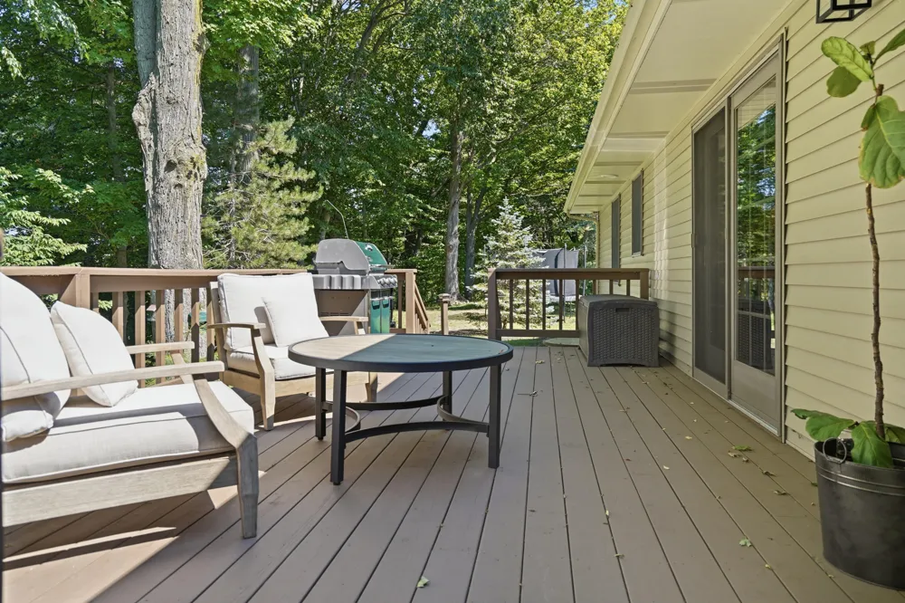 70070 2nd Avenue South Haven Charter Township, MI 49090