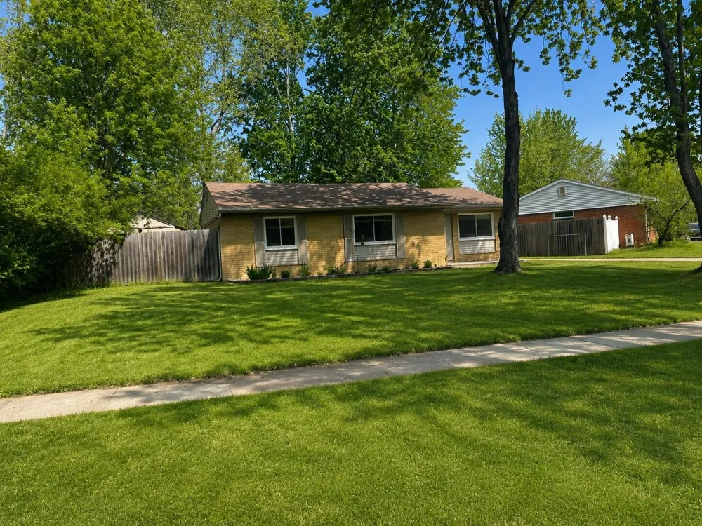 41900 Arthur Street Van Buren Charter Township, MI 48111