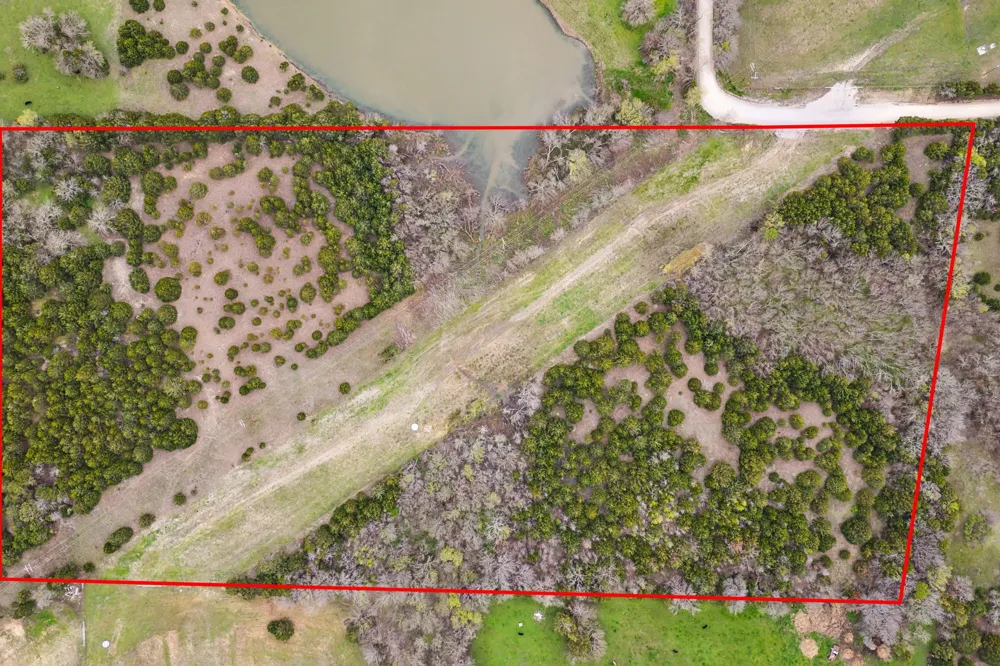 25 County Road 672 Blue Ridge, TX 75424