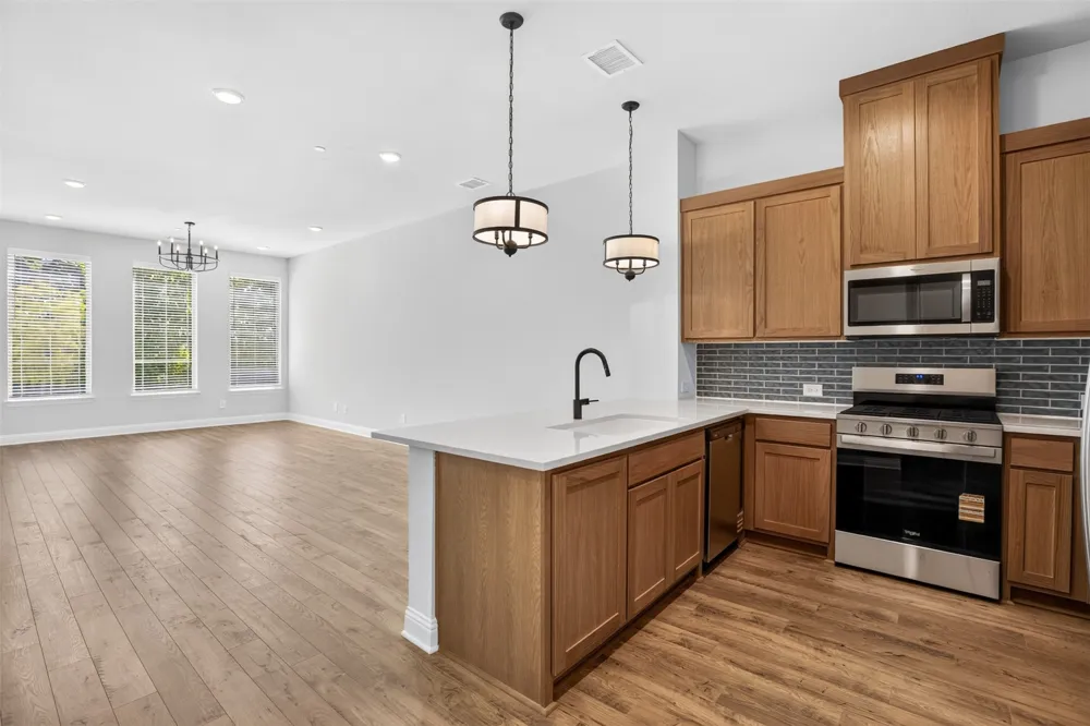 2512 Campden Mews Allen, TX 75013