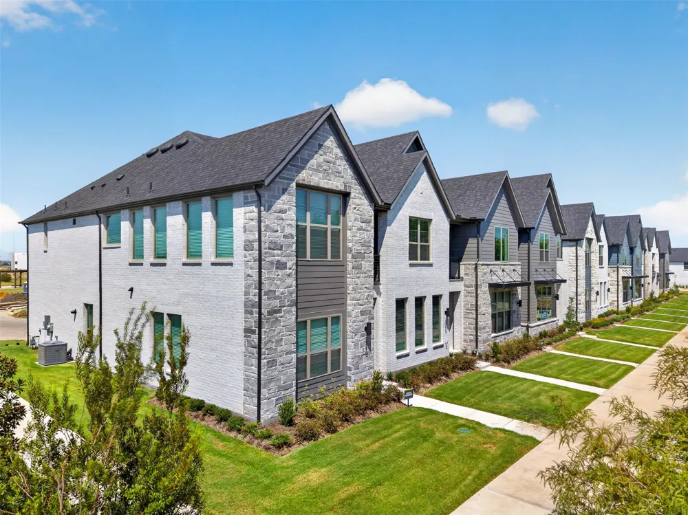 2512 Campden Mews Allen, TX 75013
