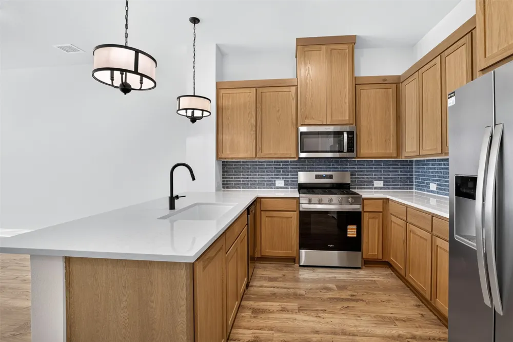 2512 Campden Mews Allen, TX 75013