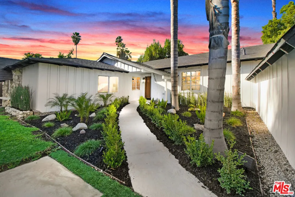 23209 Bigler Street Woodland Hills, CA 91364