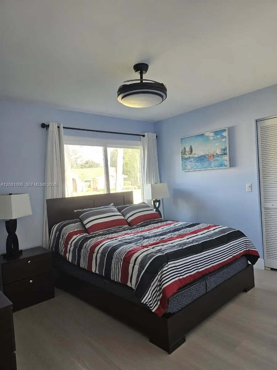 145 Waterway Rd #0 Royal Palm Beach, FL 33411