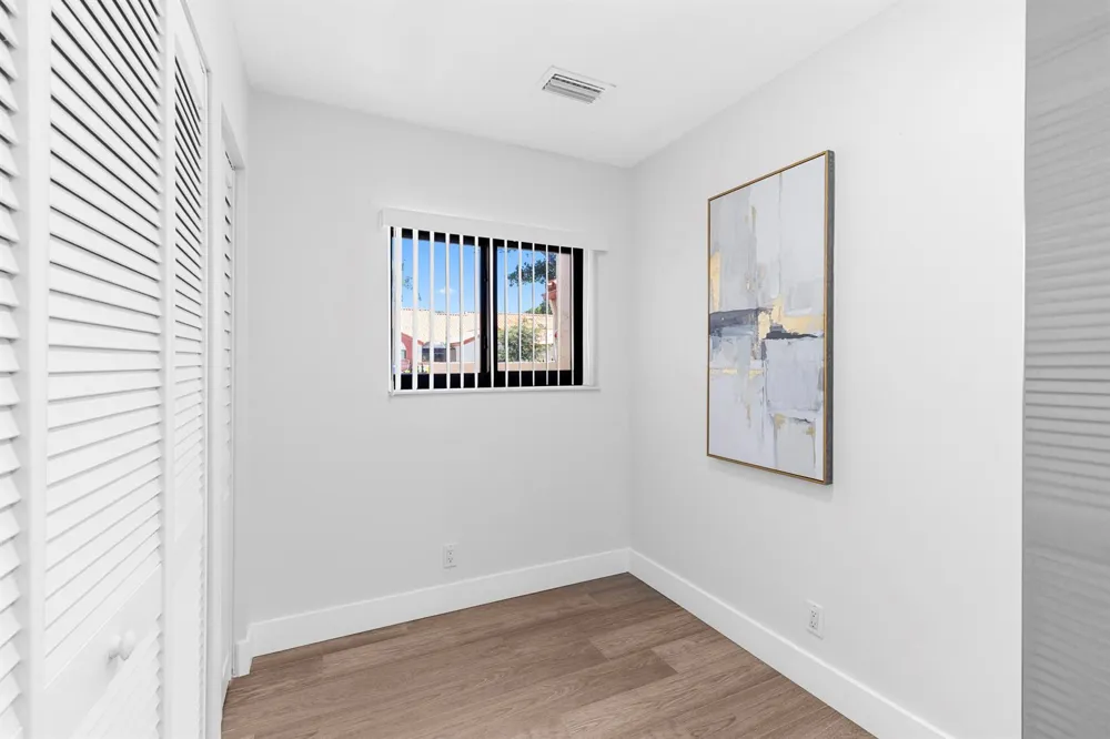84 CENTENNIAL COURT Deerfield Beach, FL 33442