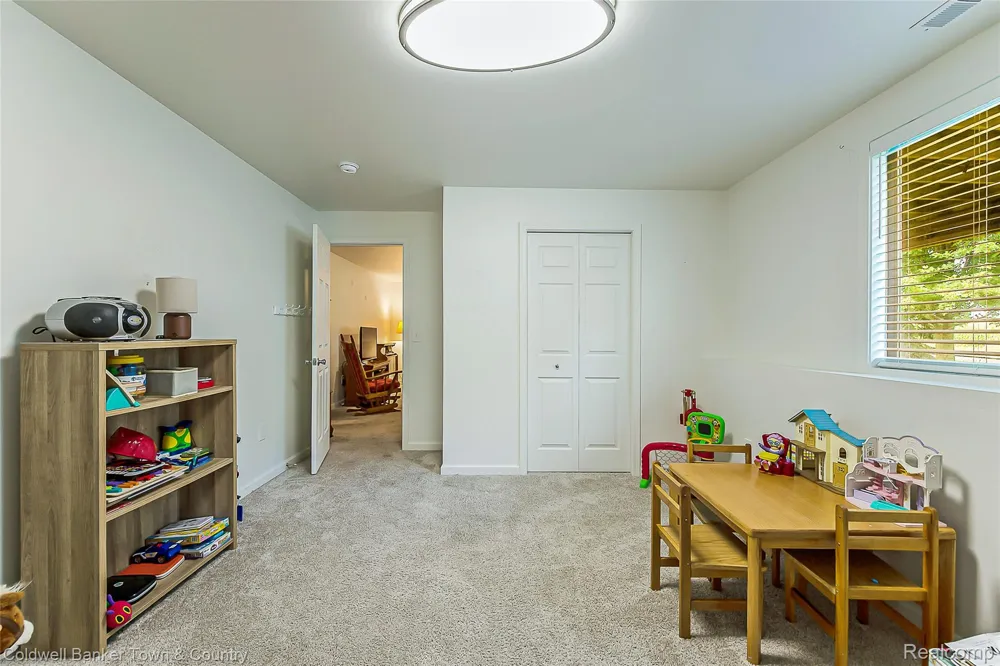 8614 Swartz River Drive Handy Township, MI 48836