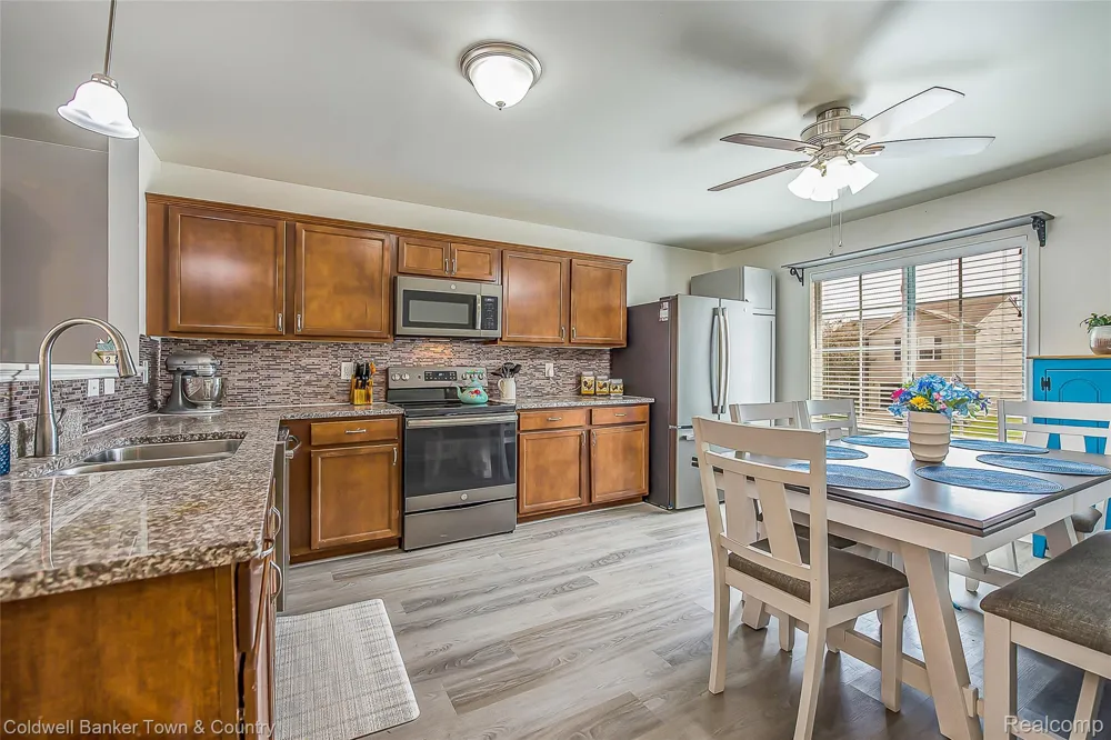 8614 Swartz River Drive Handy Township, MI 48836