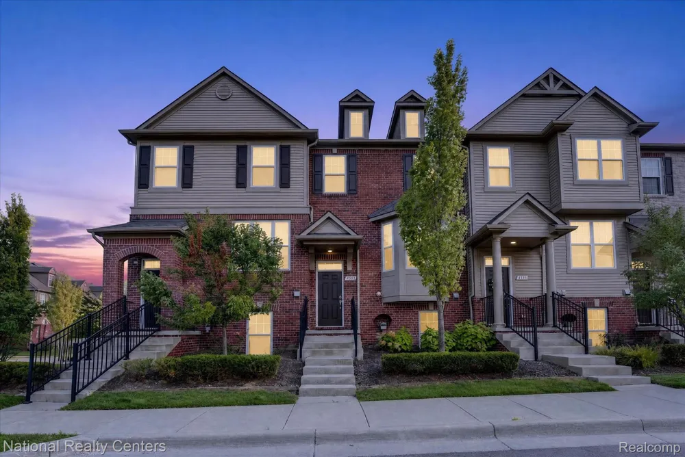 330 Glenhurst Boulevard Rochester Hills City, MI 48307