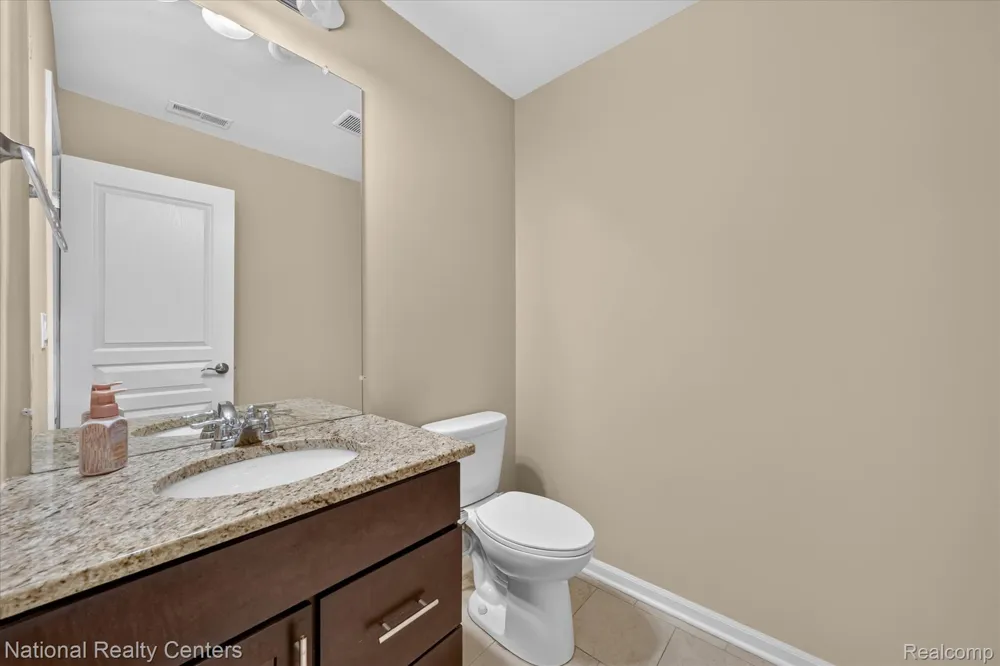 330 Glenhurst Boulevard Rochester Hills City, MI 48307