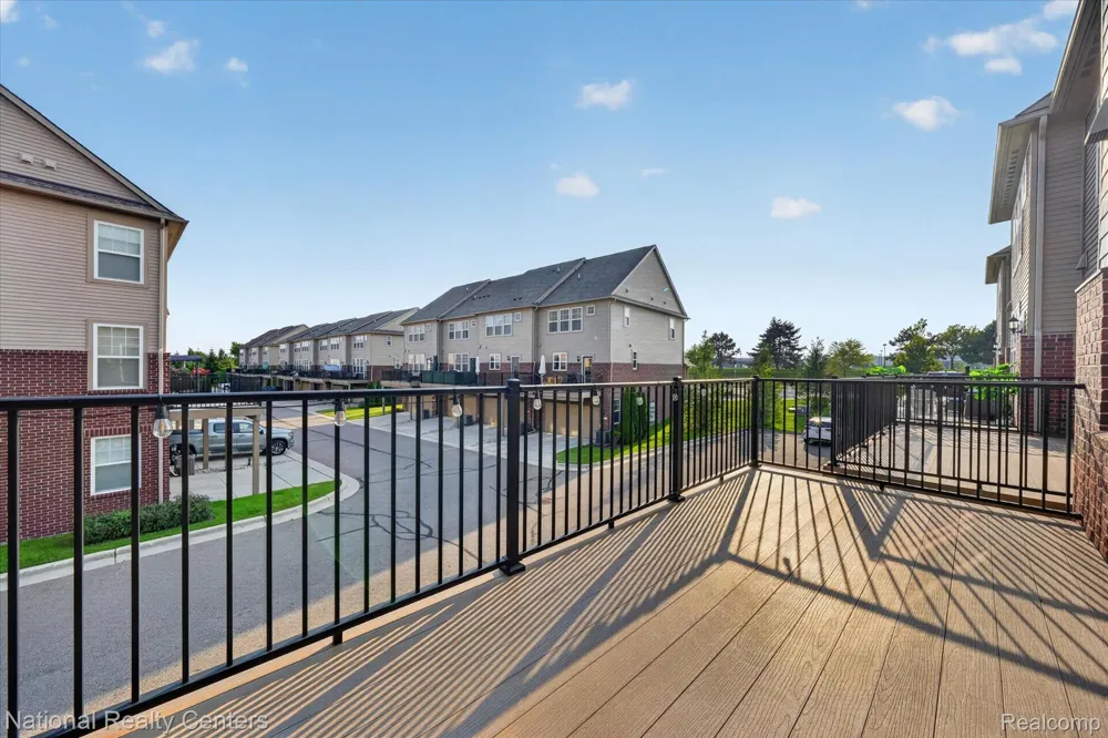 330 Glenhurst Boulevard Rochester Hills City, MI 48307