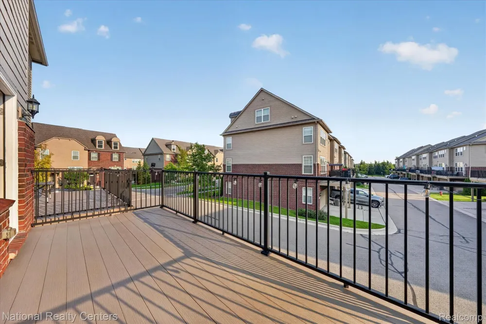 330 Glenhurst Boulevard Rochester Hills City, MI 48307