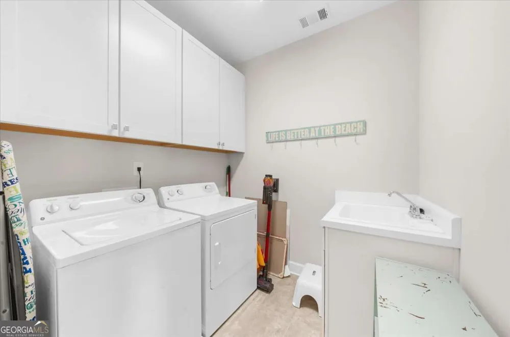 3846 English Oak DR SW Gainesville, GA 30504