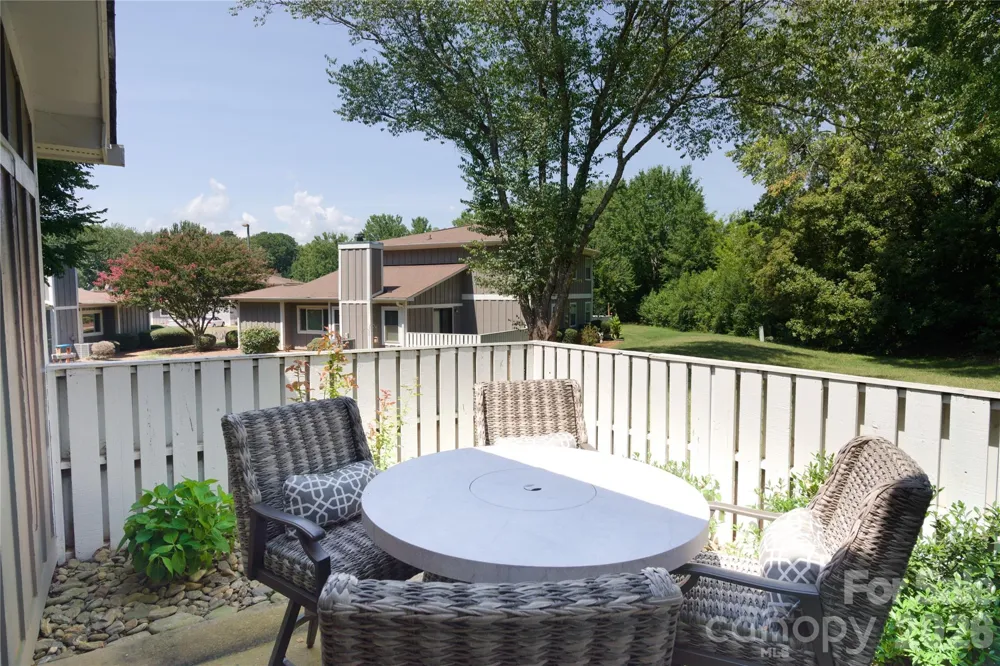 7615 Woods Lane #59 Cornelius, NC 28031
