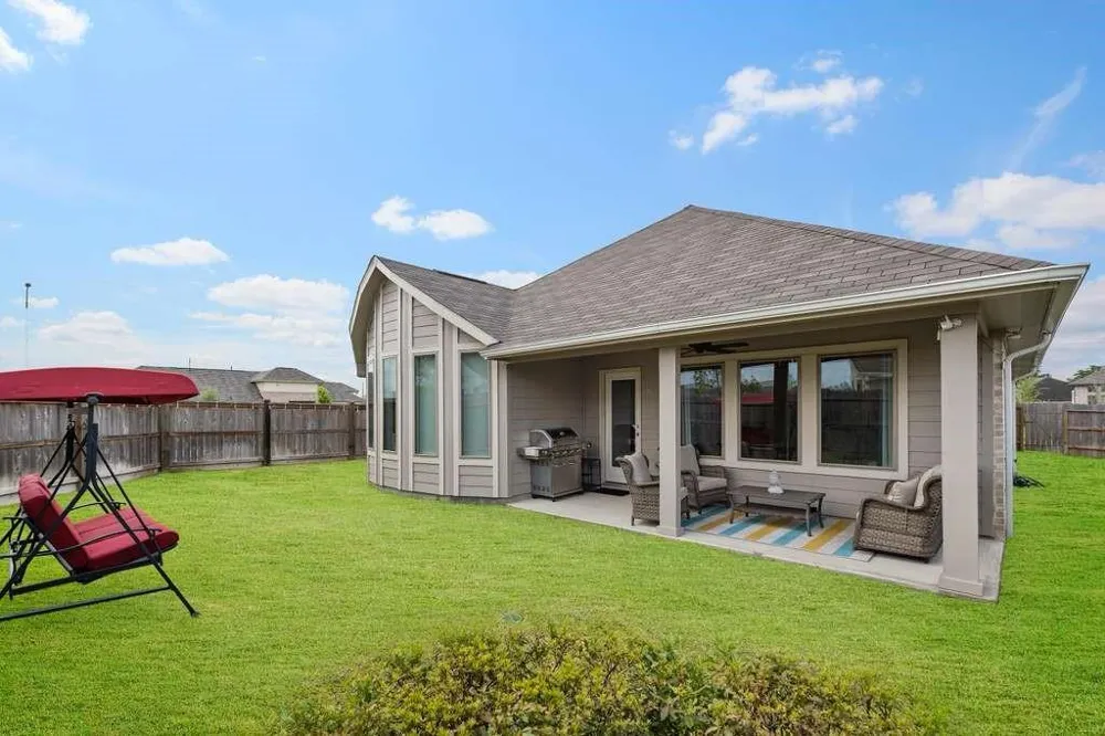 3306 Old Ironwood Spring, TX 77386