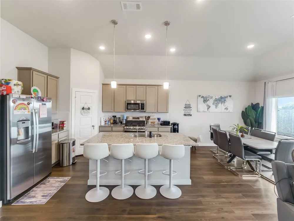 8634 Jetty Glen Drive Cypress, TX 77433