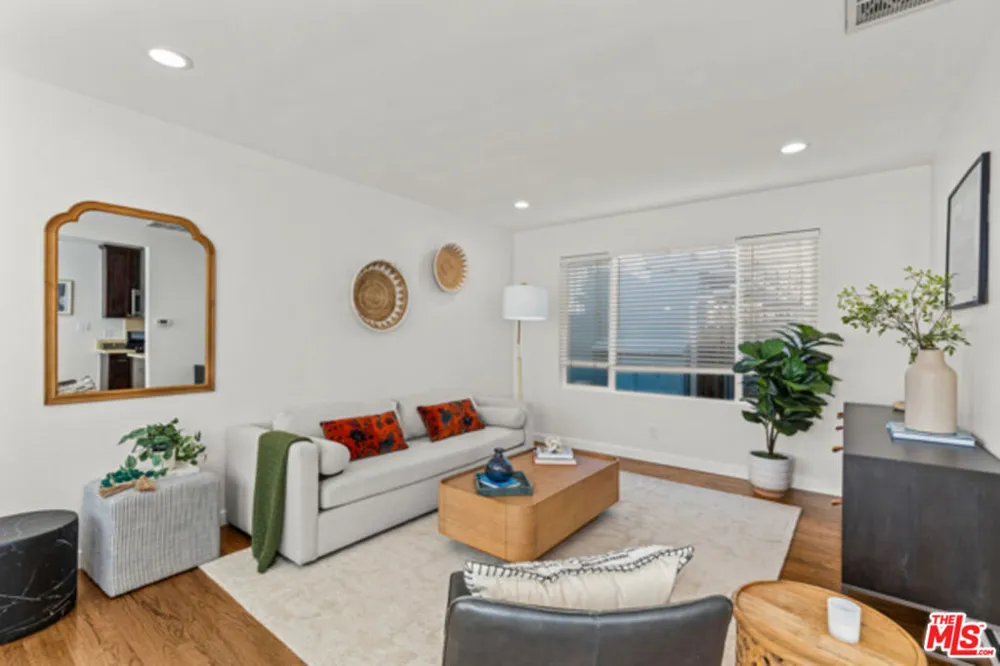 2402 Ocean Park Boulevard Santa Monica, CA 90405