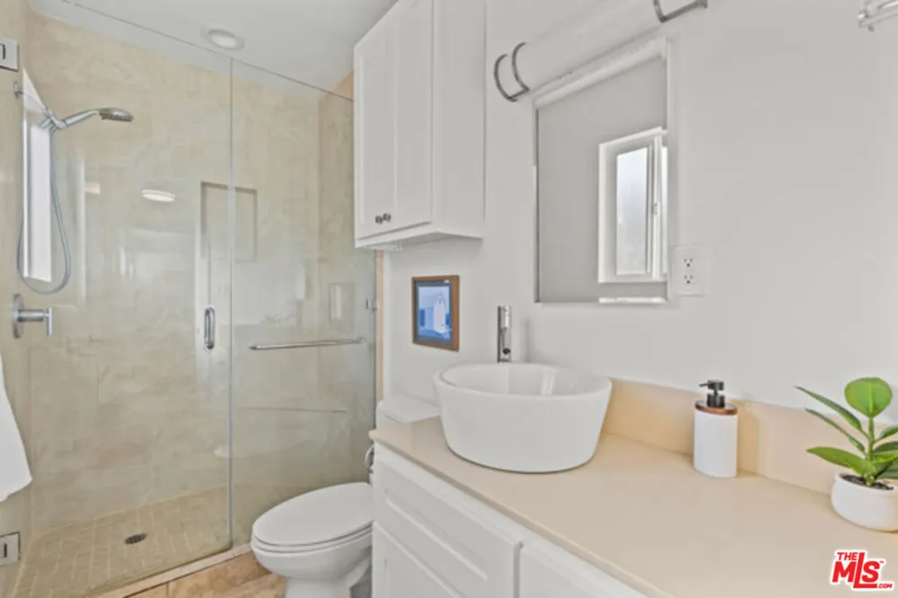2402 Ocean Park Boulevard Santa Monica, CA 90405
