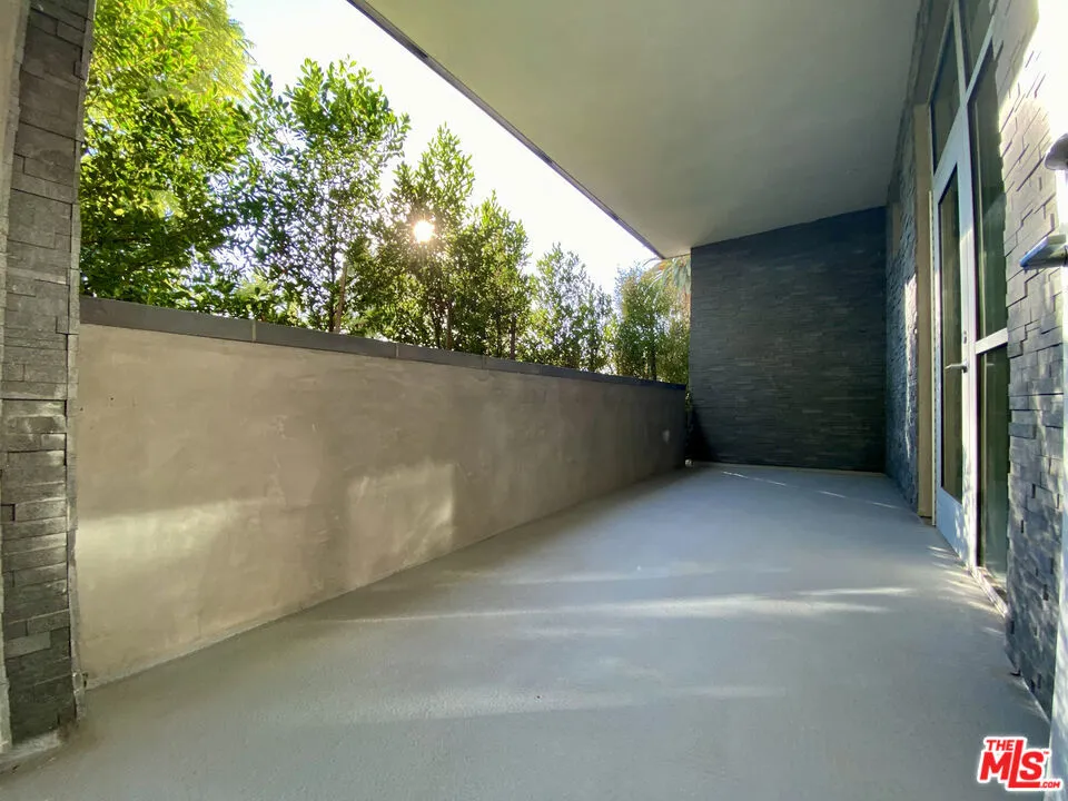 8017 W NORTON AVENUE #104 West Hollywood, CA 90046