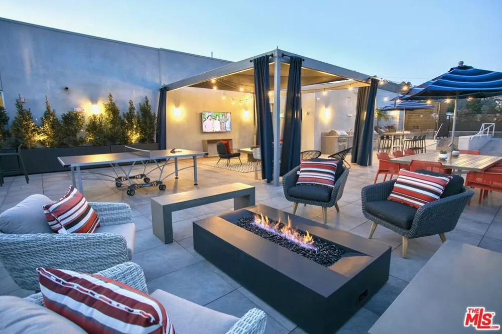 8017 W NORTON AVENUE #104 West Hollywood, CA 90046